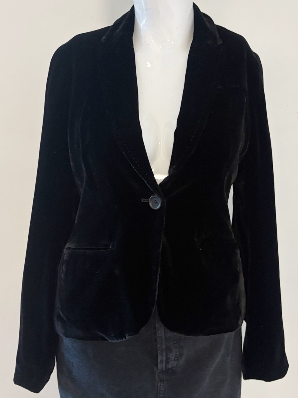 Lucky Brand Silk Blend Black Velvet Blazer Jacket 90s Vamp Rock n Roll Alt Goth